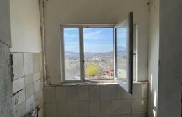 Apartament 3 camere, zona Stadion