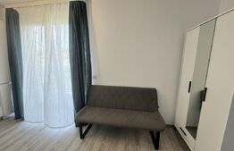 Garsonieră de închiriat, în bloc nou 