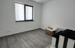 De închiriat – jumătate de duplex, construcție nouă
