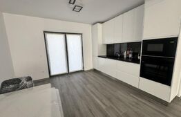 De închiriat – jumătate de duplex, construcție nouă