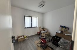 De închiriat – jumătate de duplex, construcție nouă
