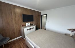 Casa de vanzare in suprafat de 240 mp, cu 1500 mp teren, zona Sarmas