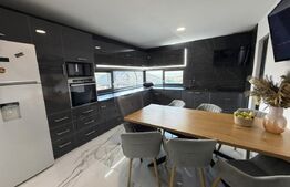 Casa de vanzare in suprafat de 240 mp, cu 1500 mp teren, zona Sarmas
