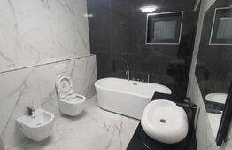 Casă cu 3 camere și un teren de 700 mp, Livada Meses