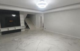 Casă cu 3 camere și un teren de 700 mp, Livada Meses