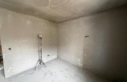 Apartament 4 camere, semifinisat cu garaj si boxa, zona Bradet