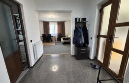 Casă cu 2 camere în suprafață de 88 mp și un teren de 1300 mp