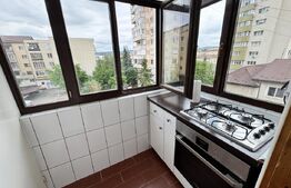 Apartament cu 2 camere de închiriat în zonă ultracentrală 