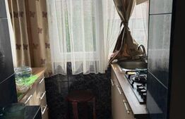 Apartament de vânzare, cu 2 camere, mansardă și terasă, Zalău