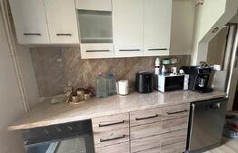 Apartament de vânzare, cu 2 camere, mansardă și terasă, Zalău