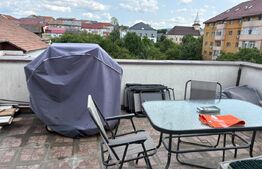 Apartament de vânzare, cu 2 camere, mansardă și terasă, Zalău