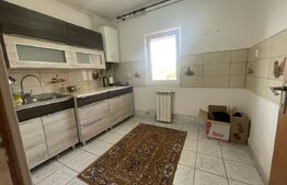 Apartament cu 3 camere, 2 băi și garaj, Zonă excelentă, Bradet