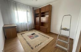 Apartament cu 3 camere, 2 băi și garaj, Zonă excelentă, Bradet