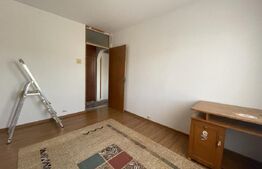Apartament cu 3 camere, 2 băi și garaj, Zonă excelentă, Bradet