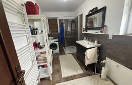 Casa de vanzare, 186 mp, 16 ari de teren, zona Aghires