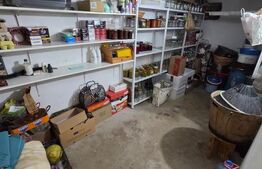 Casă individuală de vânzare cu grădină și curte, Comuna Cișeni, Gârcei