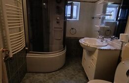 Apartament modern de inchiriat, cu 2 camere, 60 mp, zona Barbulovici Alimpiu