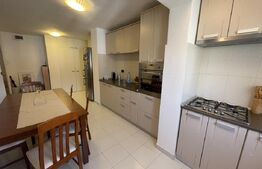 Apartament 3 camere, 65 mp, zona Stadion