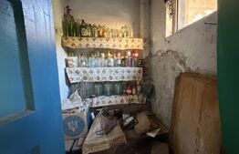 Casa de vanzare, curte comuna , zona Simleu Silvaniei