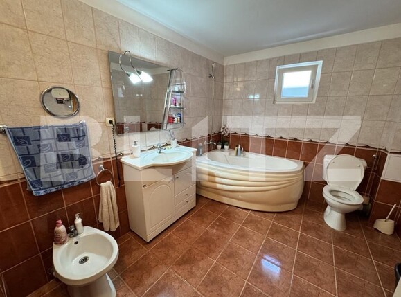 Casa de închiriat 4 camere Exterior-Nord - 203644CI | BLITZ Zalău | Poza8