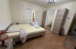 Casă cu 4 camere și un teren de 2500 mp