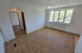Apartament de vănzare, 3 camere, 64 mp, zona Sărmășag
