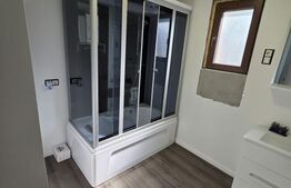 Casă finisată de vânzare P+M, 150 mp, teren 21 Ari, zona Romita