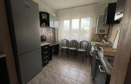 Apartament 3 camere decomandat, balcon și boxă 8 mp – Zona Simion Bărnuțiu