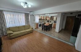 Apartament cu 4 camere, 82 mp, zona Ultracentral 
