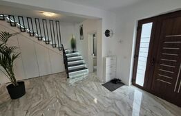 Duplex de vânzare, P+E & Foișor - Semicentral, Zalău